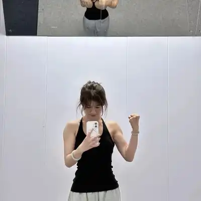 许芳